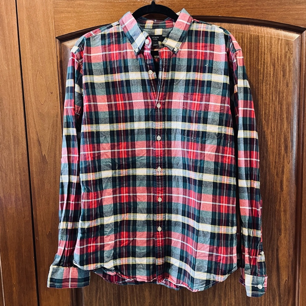 J Crew Shirt Red Green Plaid Oxford Holiday Christmas Casual Classic Holiday L